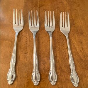 Victoria Stainless Steel Flatware Japan 4 Forks